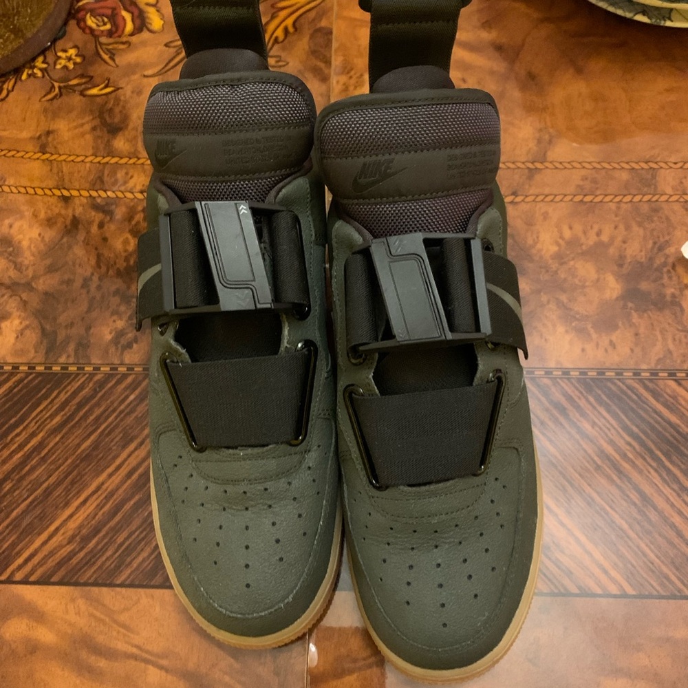 Nike Airforce 1 SF Black and Grey